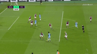 上海足协祝贺海港三连冠：上海足球史上已留下你们浓重的一笔