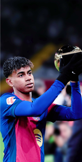 足球足球天才少年迎来国家队首秀，全场最佳